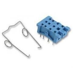 Finder 94.24 SMA 55.32 ve 55.34 Röleler için Panel Montaj Soket; 094.51 Metal Kilit (Clips)