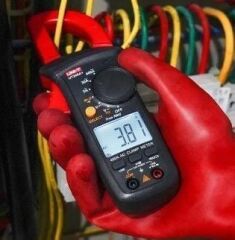 UNI-T UT200A+ 400A AC Dijital  Pensampermetre