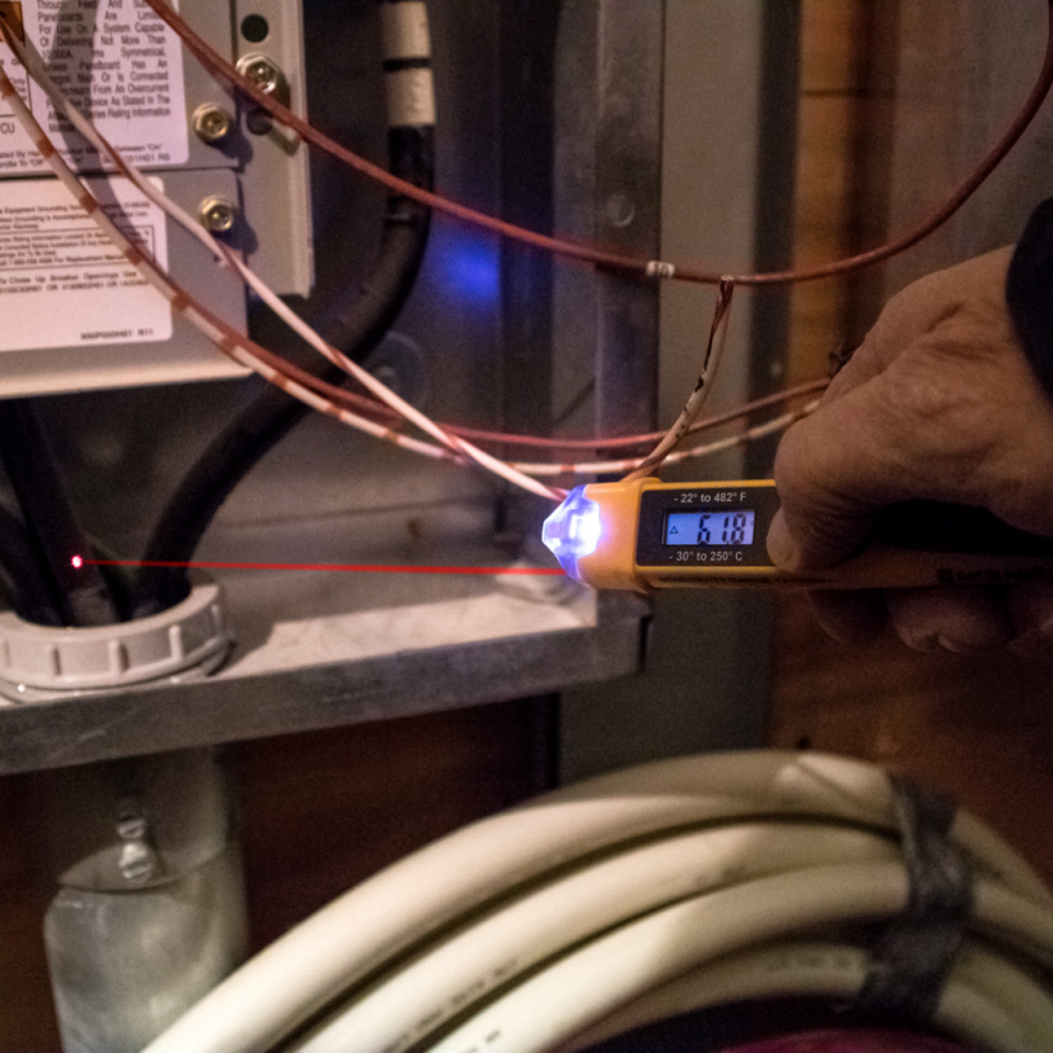 Klein Tools NCVT4IR Temassız Gerilim Test Cihazı ve Kızılötesi Termometre 1000V