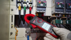 Unit UT205E 1000A True Rms Dijital Pensampermetre