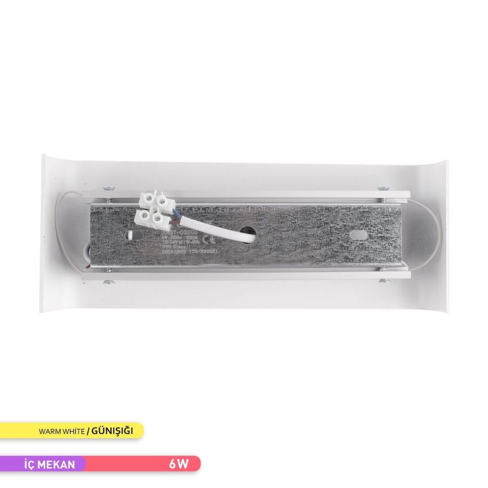 ACK AH07-03200 6W 3000K 9 cm X 23 cm LED Duvar Armatürü Beyaz