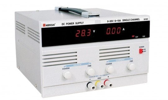 Mervesan MT-3010D 0~10 A 0~30 V Laboratuvar Tipi Ayarlı Güç Kaynağı